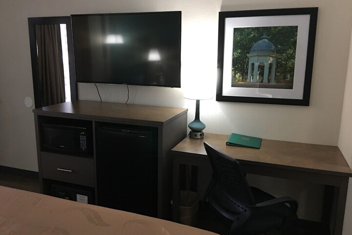 Quality Inn Greenville near University