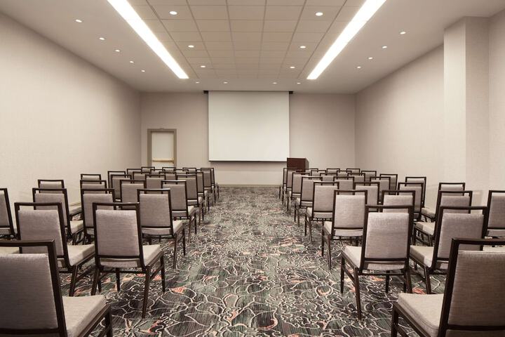 Hilton Atlanta / Marietta Hotel & Conference Center
