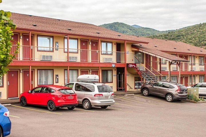 Ashland Valley Inn