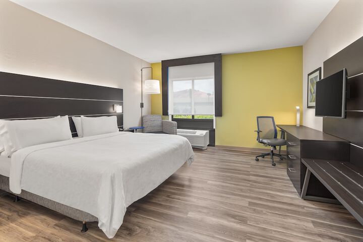 Room 25 of 50