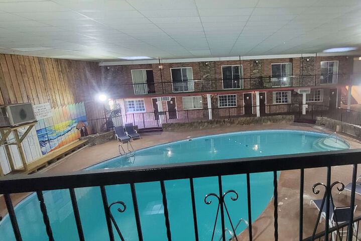 Pool 6 of 137