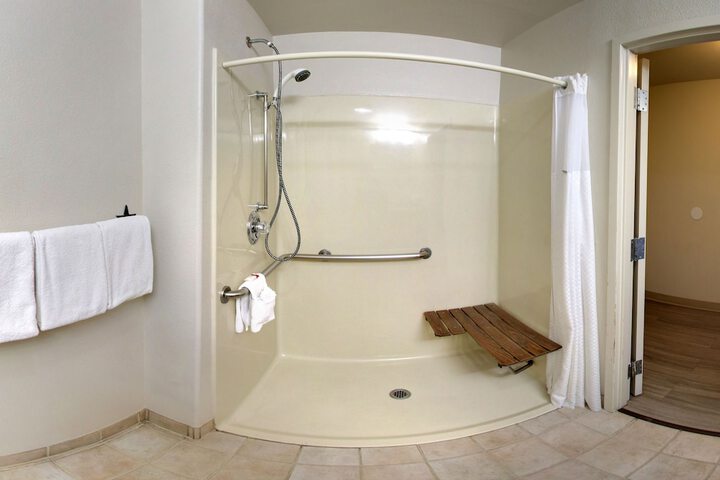 Days Inn & Suites by Wyndham Llano