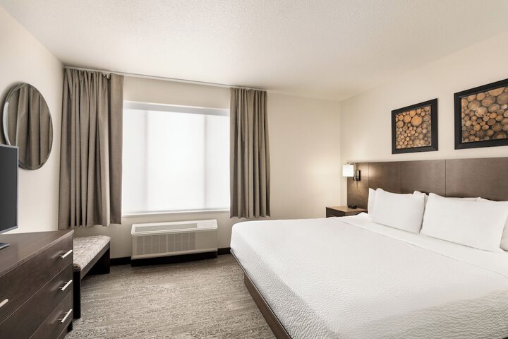 Days Inn & Suites by Wyndham Bozeman