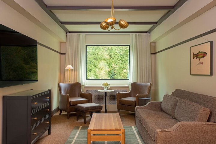 Grand Adirondack Hotel Lake Placid, a Tribute Portfolio Hotel
