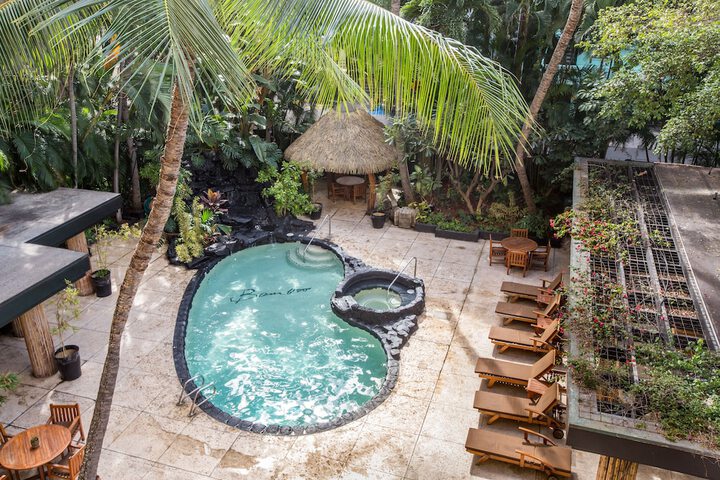 Pool 4 of 61