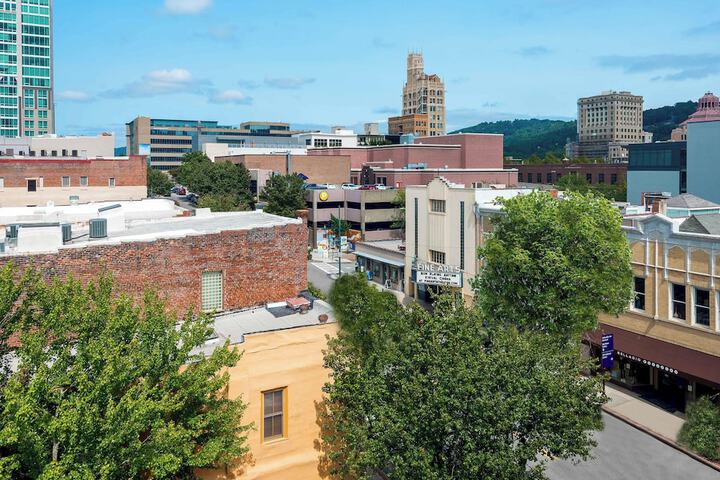 Aloft by Marriott Asheville Downtown