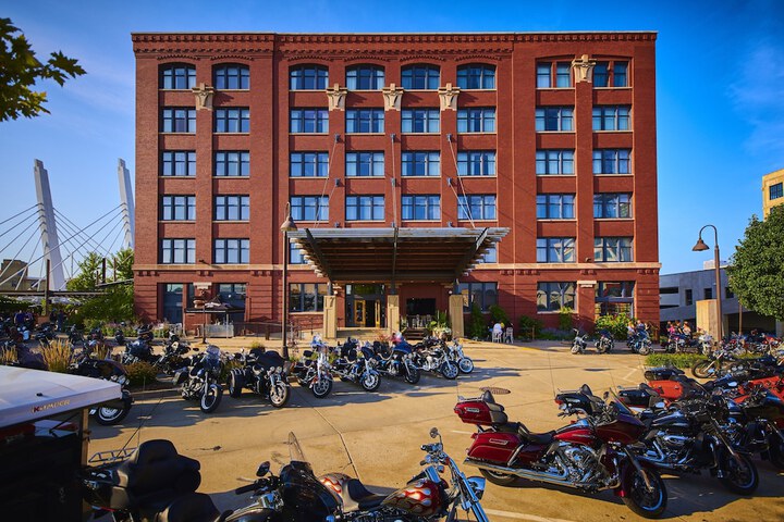 Hotel 6 of 108