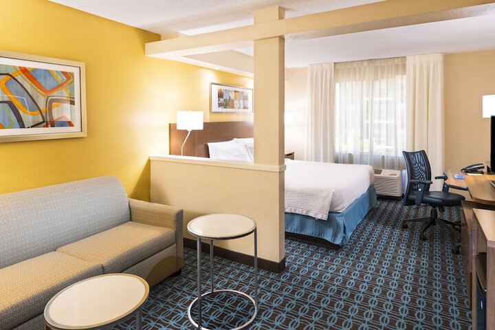 Room 20 of 29