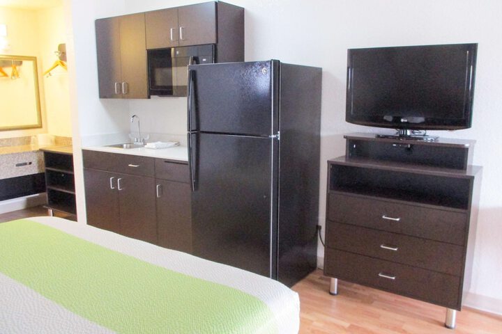 Studio 6 Luling LA