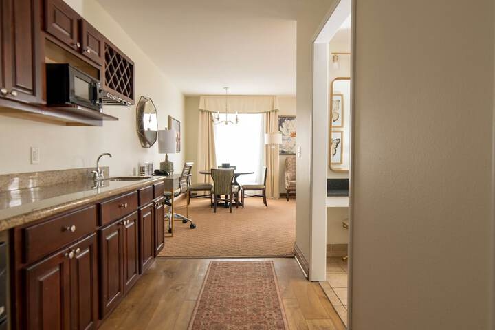 Natchez Grand Hotel & Suites on the River