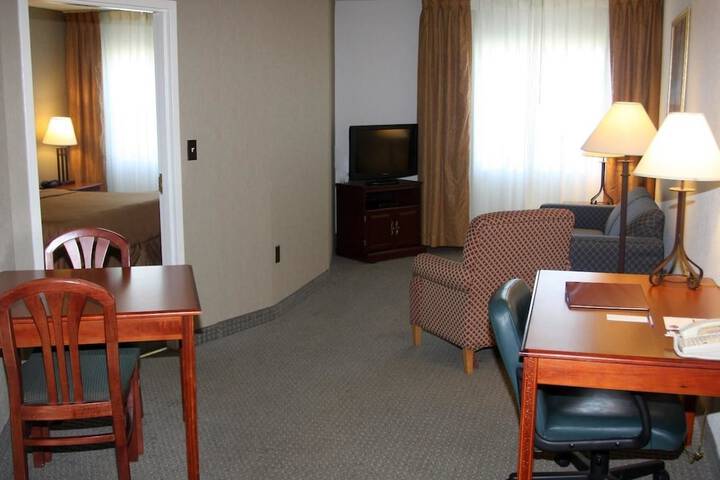 Room 11 of 29