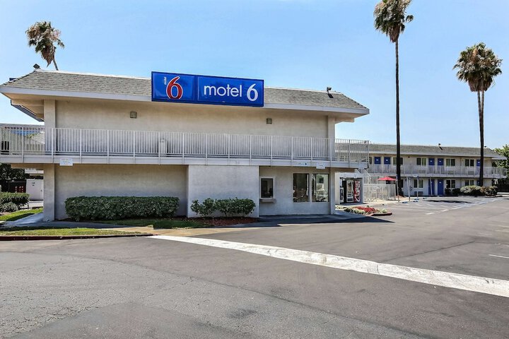 Hotel 3 of 29