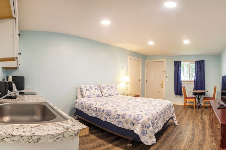 Room 36 of 105