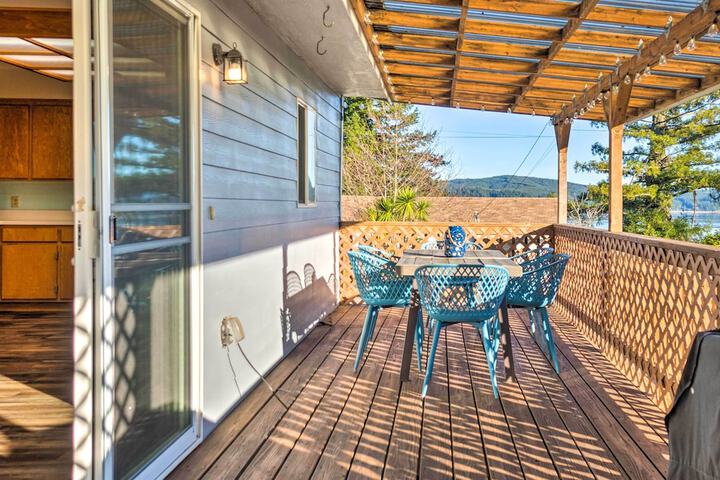 Fire Pit & Bay Views: North Bend Home!