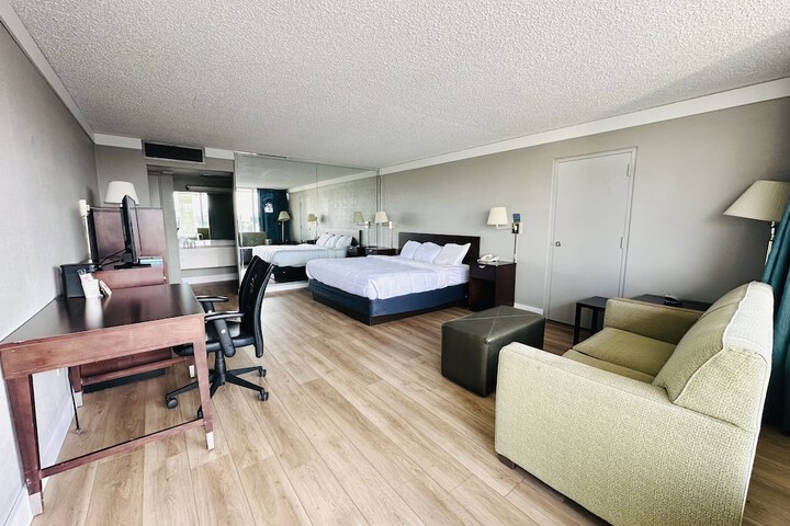 Room 11 of 45