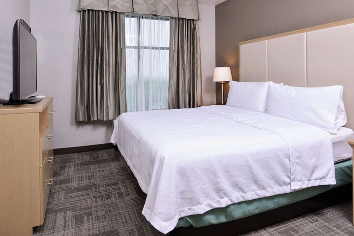 Room 16 of 65