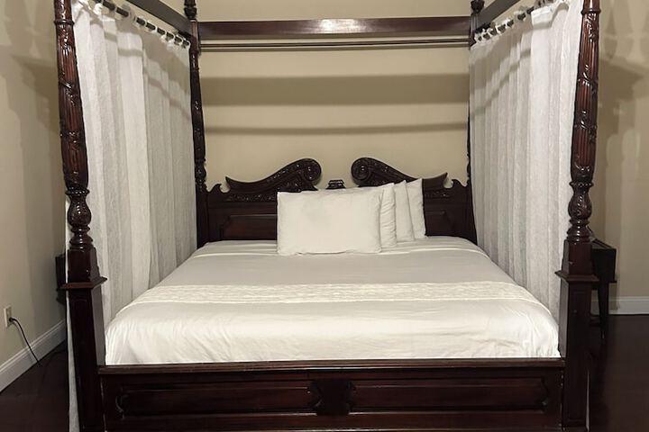 Room 34 of 55