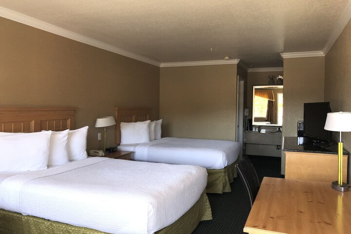 Room 16 of 26