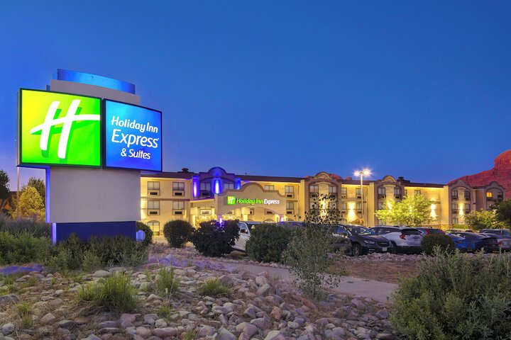 Holiday Inn Express & Suites Moab by IHG