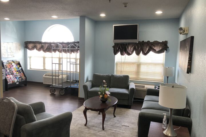 Red Lion Inn & Suites Elk Grove Village