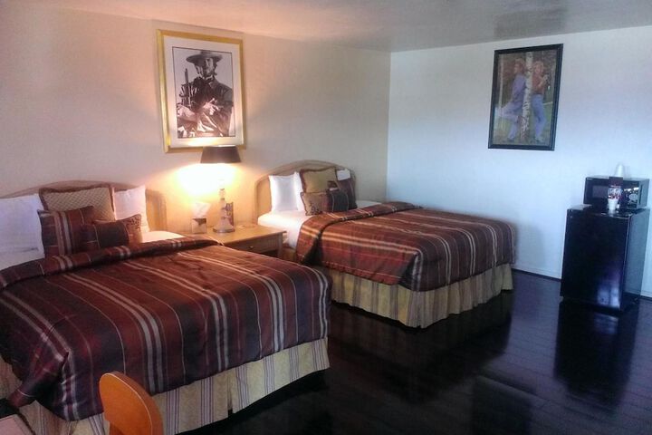 Room 34 of 51