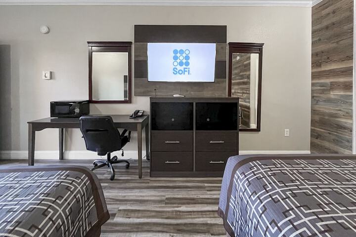 Room 26 of 30
