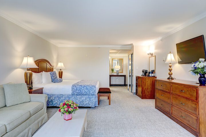 Room 42 of 65