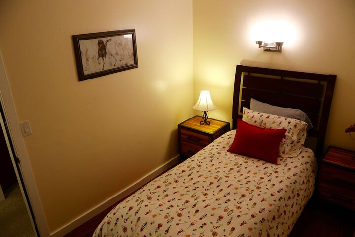 Mancos Inn