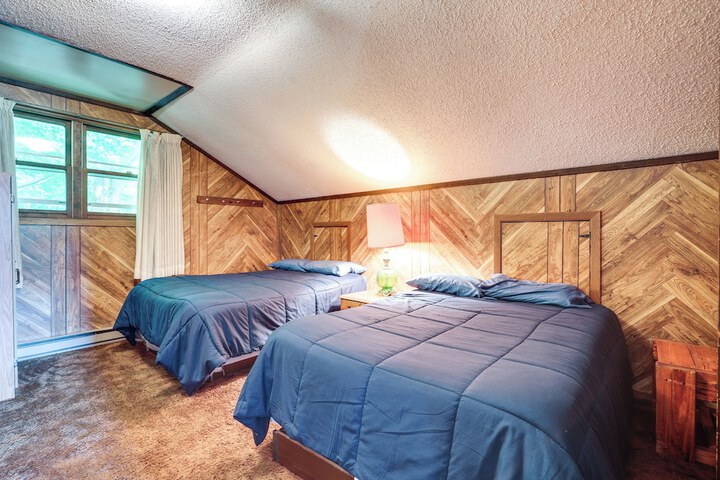 buckhorn - Slopeside Iron River Cabin w / Sauna