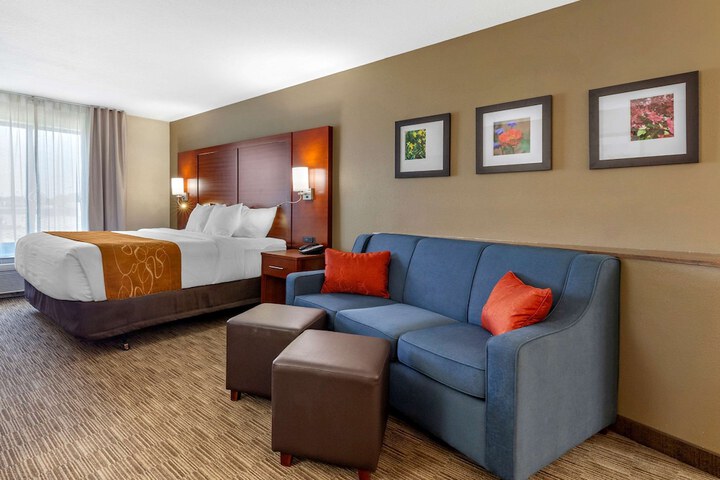 Room 16 of 39