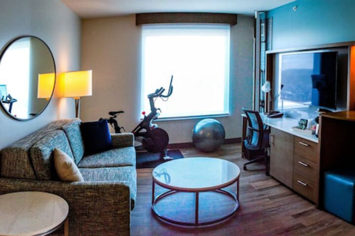 Room 33 of 75