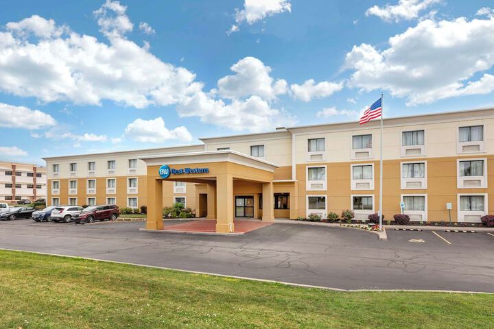 Hotel 2 of 25