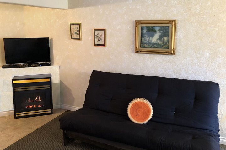 Room 42 of 103