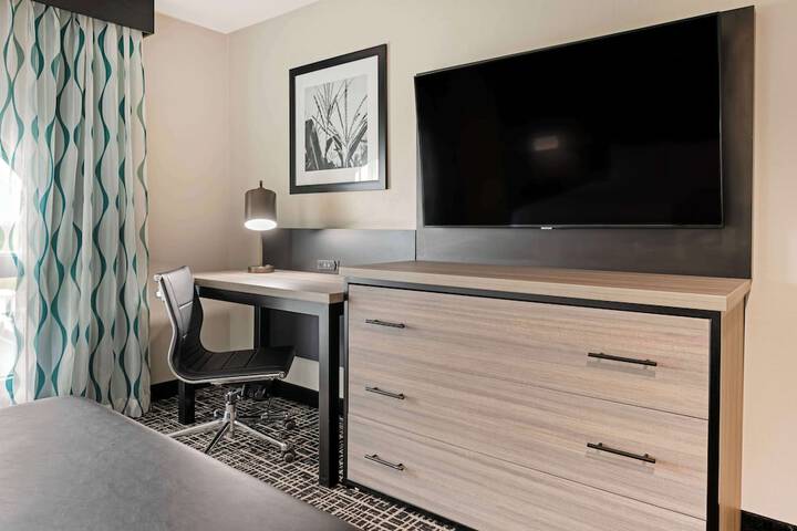 Best Western Plus Greenwood / Indy South Inn