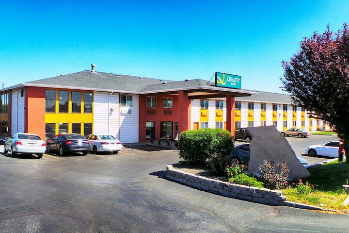 Hotel 2 of 61