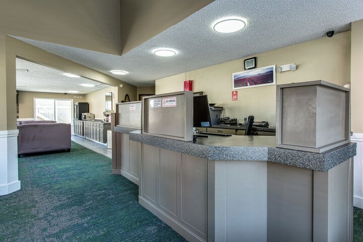 Coachman Inn
