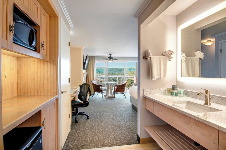 Hallmark Resort - Cannon Beach