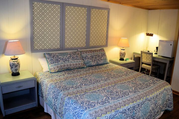 Room 296 of 309