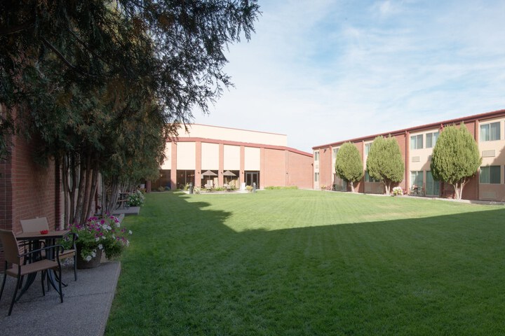 Hotel 11 of 43
