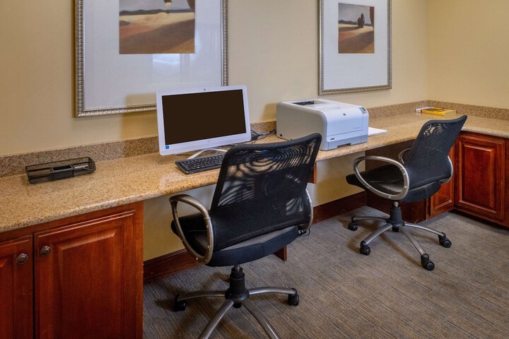 Business Center 54 of 54