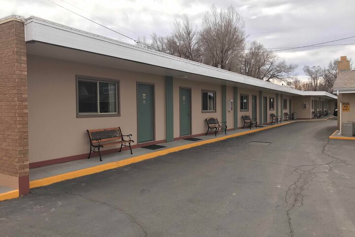 Paintbrush Motel