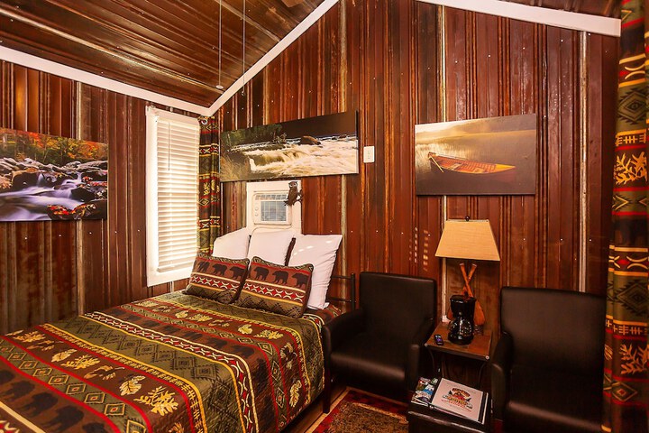 Yowie Cabin