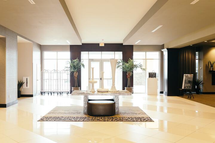 Hotel Interior 22 of 103