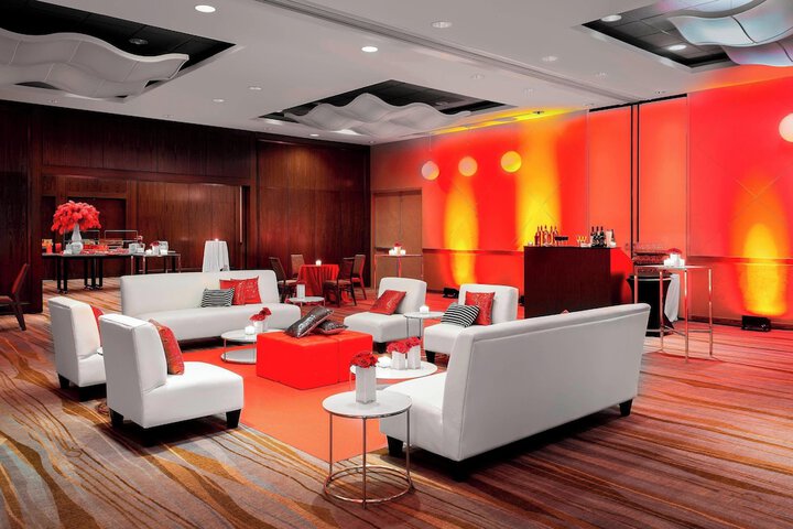 The Westin Harbour Castle Toronto
