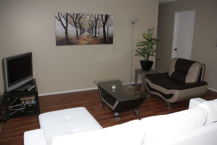 Room 14 of 25
