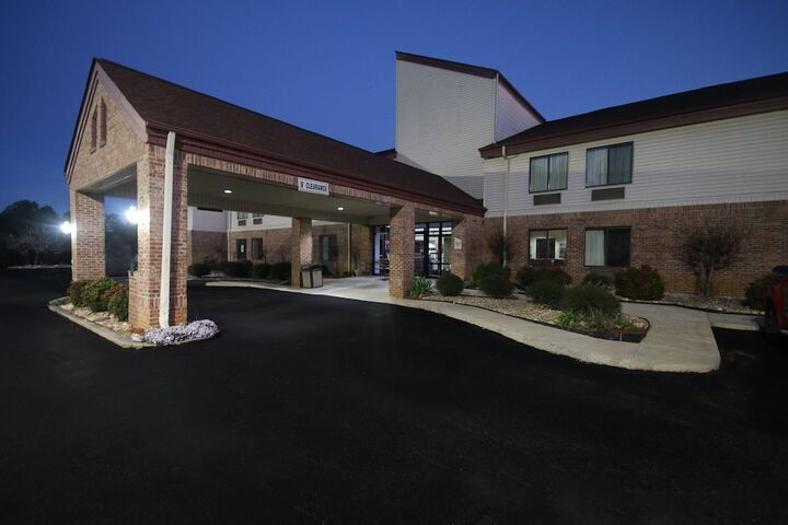 Hotel 3 of 16