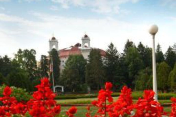 WEST BADEN SPRINGS HOTEL