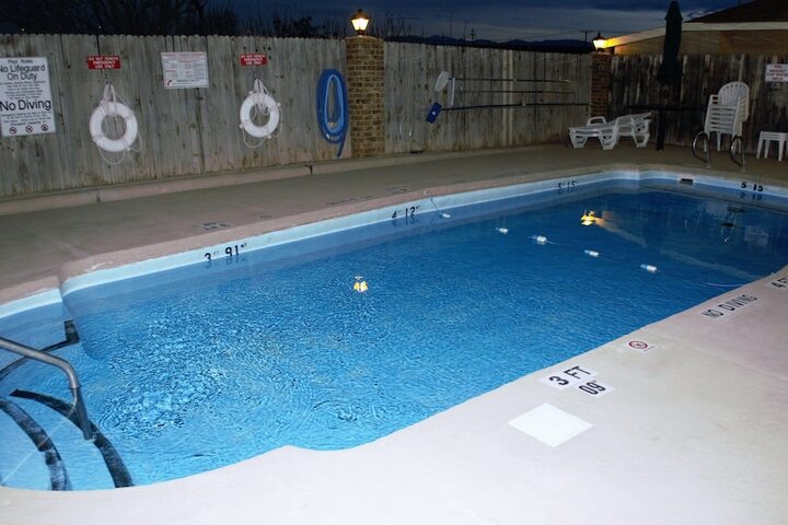 Pool 9 of 83