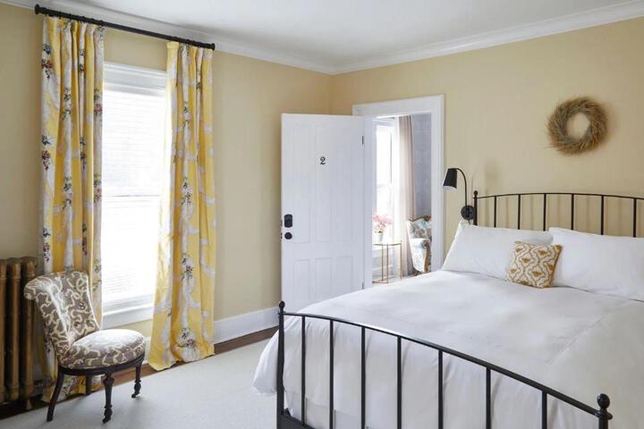 The Kent Collection - The Victorian