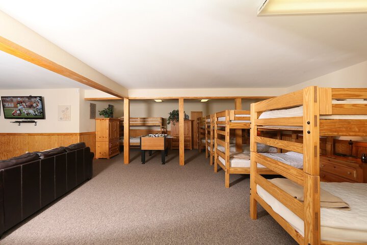 Room 34 of 52
